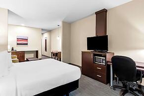 Best Western St. Louis Airport North Hotel & Suites
