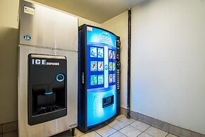 Studio 6 Cypress, CA