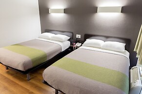 Studio 6 Cypress, CA