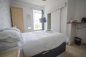 Headlands - Room Only Accommodation