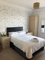 Headlands - Room Only Accommodation