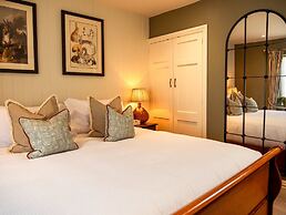 High Corner Inn