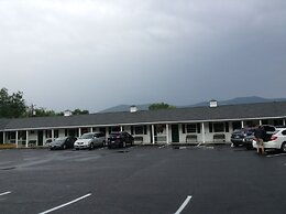 Briarcliff Motel