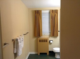 Briarcliff Motel