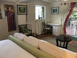 Barbados Chi Guest House