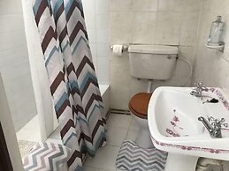 Barbados Chi Guest House