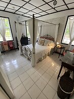 Barbados Chi Guest House