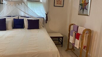 Barbados Chi Guest House