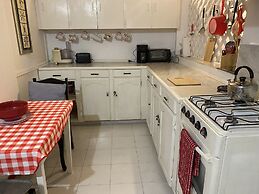 Barbados Chi Guest House