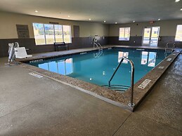 Country Inn & Suites by Radisson Macon West