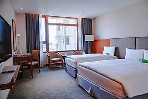 Taichung Harbor Hotel