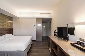 The Riverside Hotel Esthetics