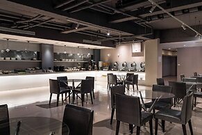 The Riverside Hotel Esthetics