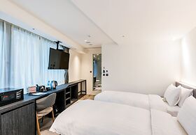 RF Hotel - Zhongxiao