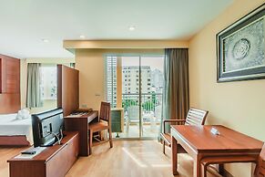 Elite Suites Patong