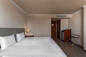 Hotel j Metropolis