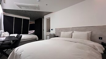 Hotel The Designers Jongno