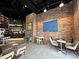 Three Seven Hotel