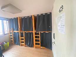 High Street Guest House Hongdae - Hostel