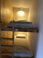 High Street Guest House Hongdae - Hostel