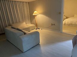 High Street Guest House Hongdae - Hostel