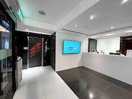 CHECK inn Express Taipei YongKang