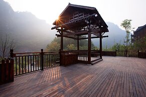 Harmona Resort & Spa Zhangjiajie