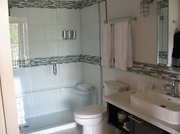 Billy Barker Casino Hotel