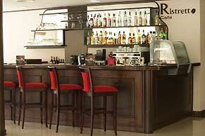 Golden Lili Resort & Spa