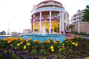 Golden Lili Resort & Spa