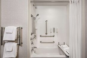 Hampton Inn & Suites York South