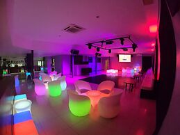 Gazelle International Hotel