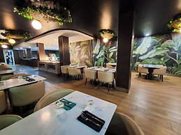 Gazelle International Hotel