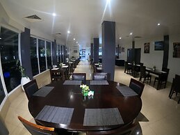 Gazelle International Hotel