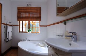 Orange Ville Guesthouse