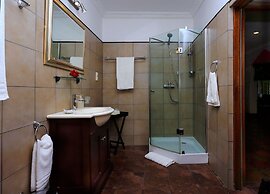 Orange Ville Guesthouse