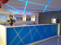 Icon Select by Bhagini