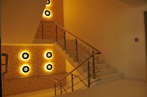 Icon Select by Bhagini