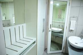 Icon Select by Bhagini