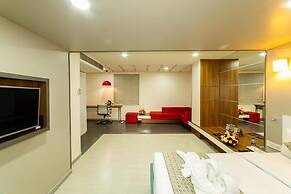 Icon Select by Bhagini