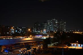 Icon Select by Bhagini