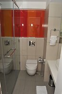 Icon Select by Bhagini