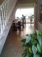 Rejens Hotel