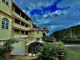 Rejens Hotel