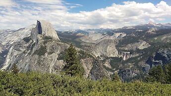 Yosemite Lakes RV Resort