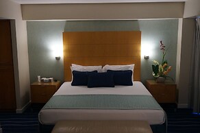 Ala Moana Hotel by LSI Resorts