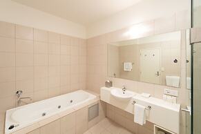 Mawson Lakes Hotel & Function Centre