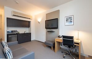 Mawson Lakes Hotel & Function Centre