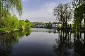West Lake State Guest House