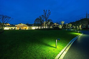 West Lake State Guest House